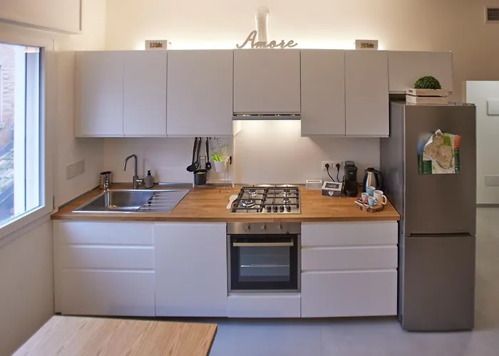 Apartament Likehome San - 1 Rooms-3 Persone-ferrara